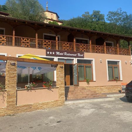 Motel Restaurant Nicol Armenis Buitenkant foto